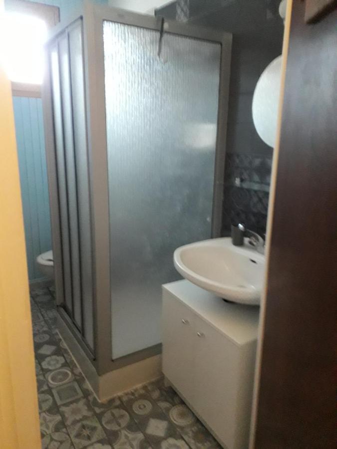 Enclos savoyard Appartement meublé 1chambre 1 canapé lits 3personnes Grand-Aigueblanche Exterior foto
